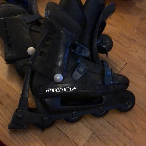 Other - Size 5 roller blade